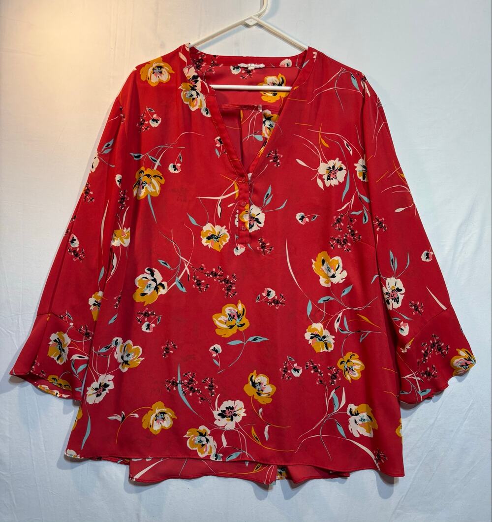 Maurices 3X Orange Coral Floral Blouse Bell Sleeve V-Neck High Low Top